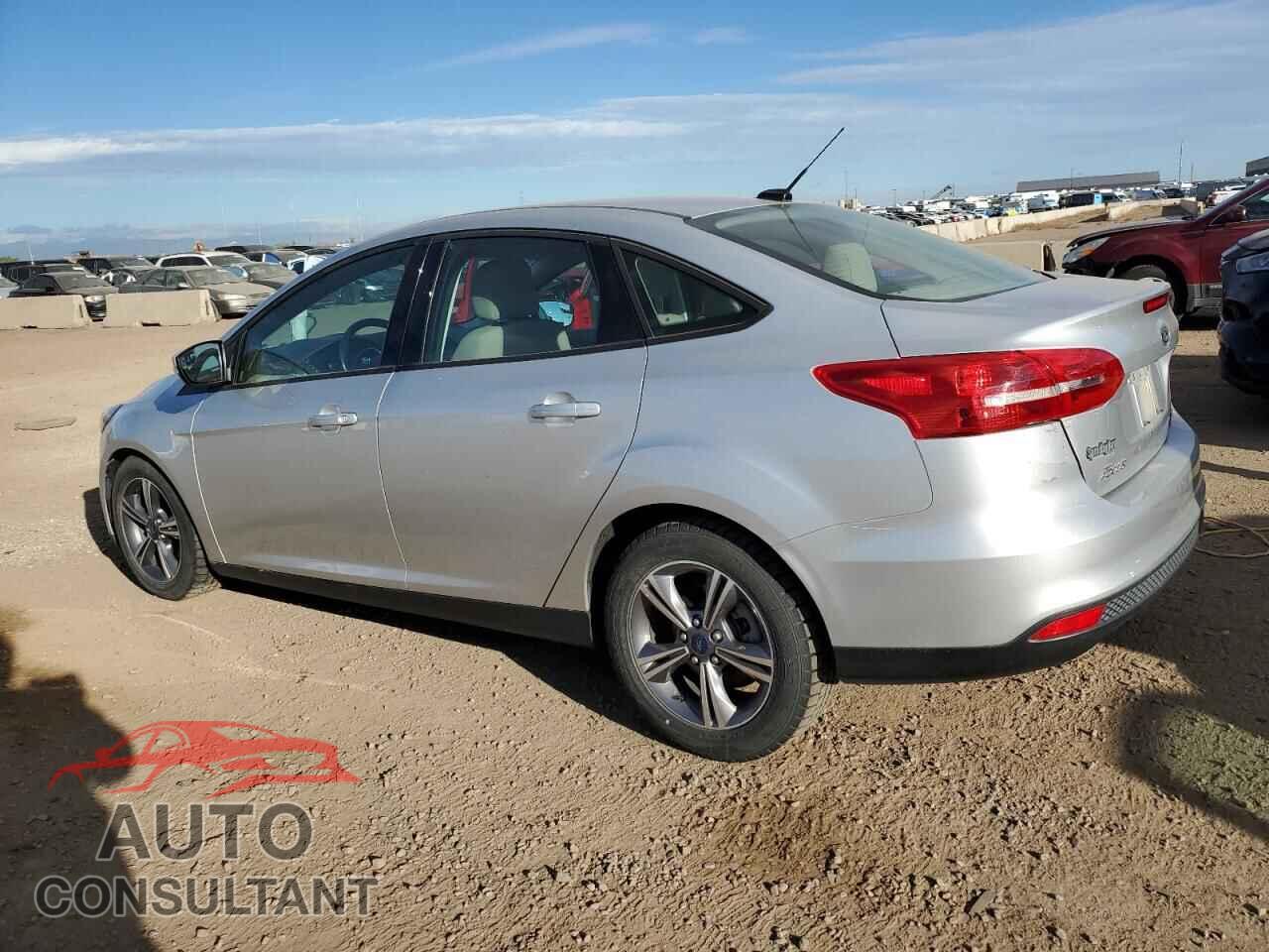 FORD FOCUS 2017 - 1FADP3FE0HL333087