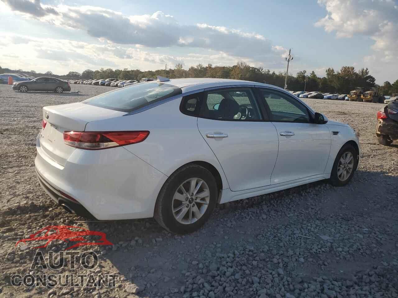 KIA OPTIMA 2017 - 5XXGT4L37HG126997