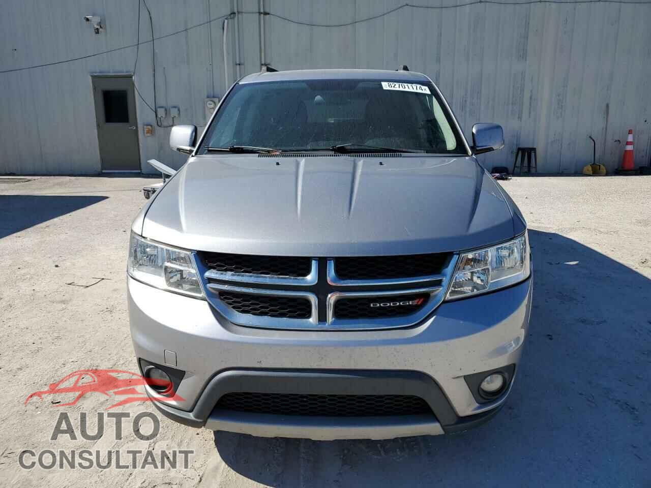 DODGE JOURNEY 2015 - 3C4PDCBG2FT744192