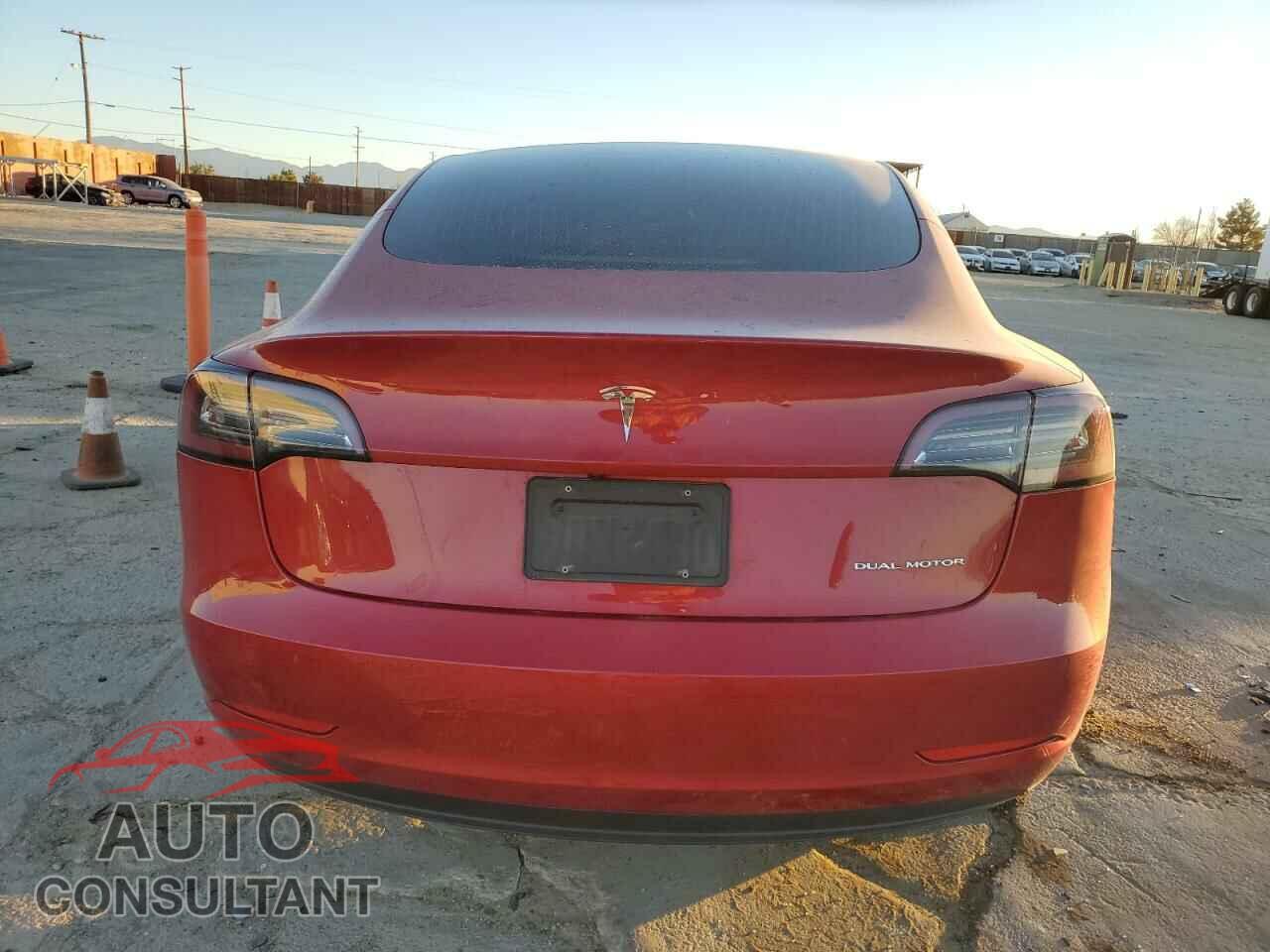 TESLA MODEL 3 2020 - 5YJ3E1EB5LF711004