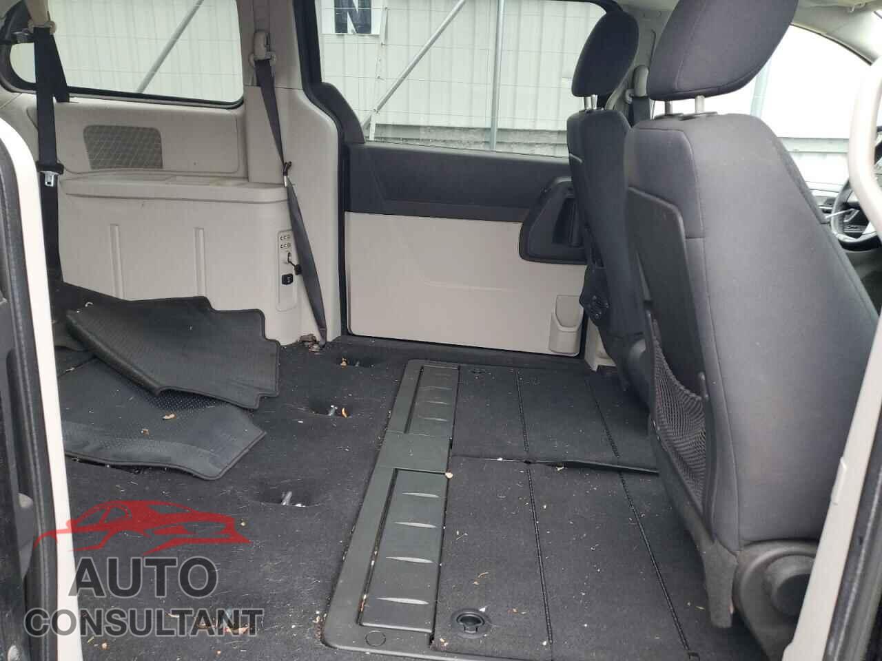 DODGE CARAVAN 2010 - 2D4RN5D13AR140532