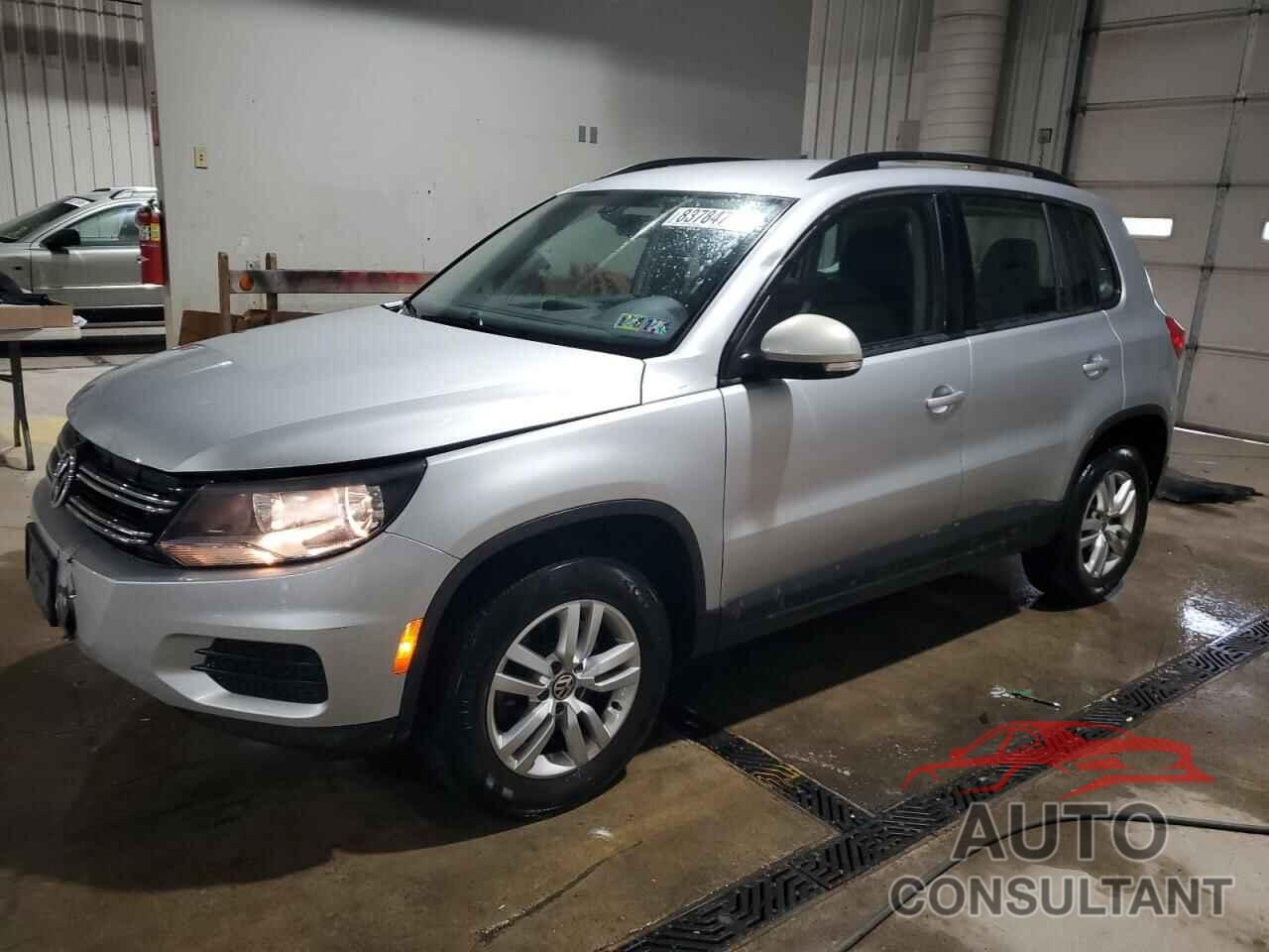 VOLKSWAGEN TIGUAN 2016 - WVGBV7AX5GW540722