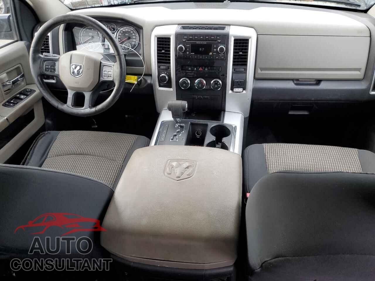 DODGE RAM 1500 2012 - 1C6RD7LT5CS117177