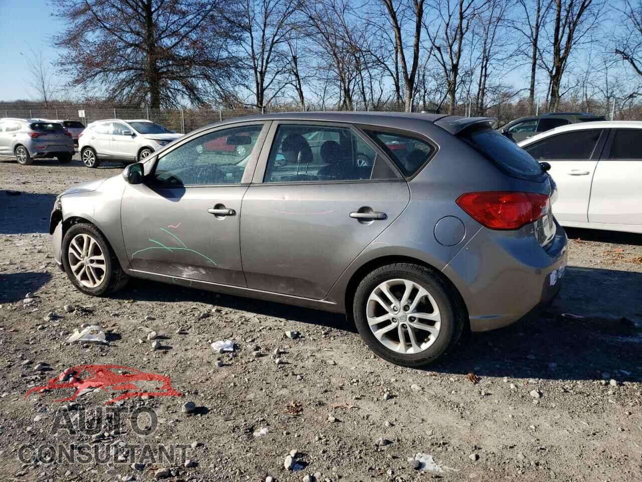 KIA FORTE 2012 - KNAFU5A2XC5506838