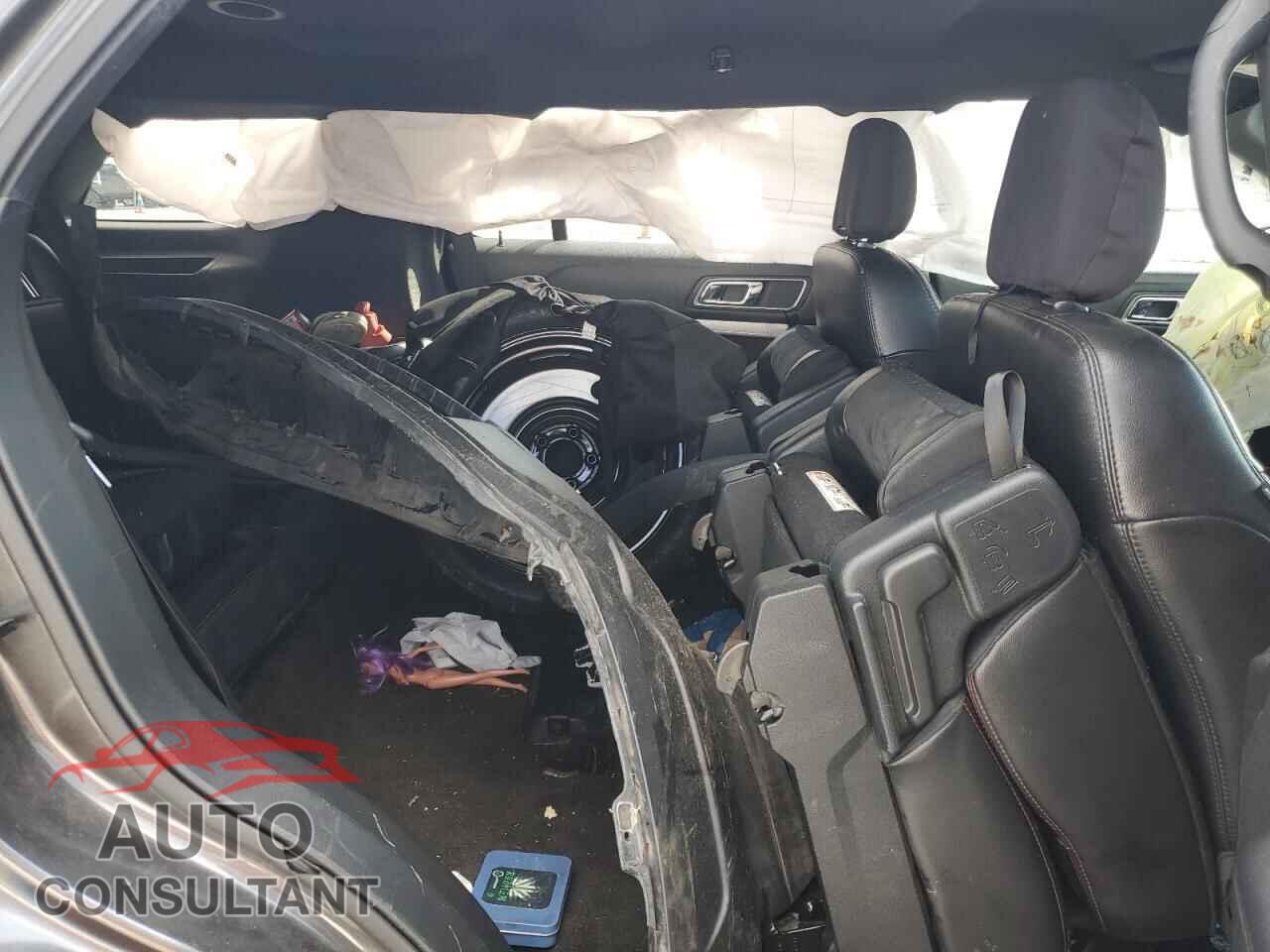 FORD EXPLORER 2018 - 1FM5K7D86JGA03126
