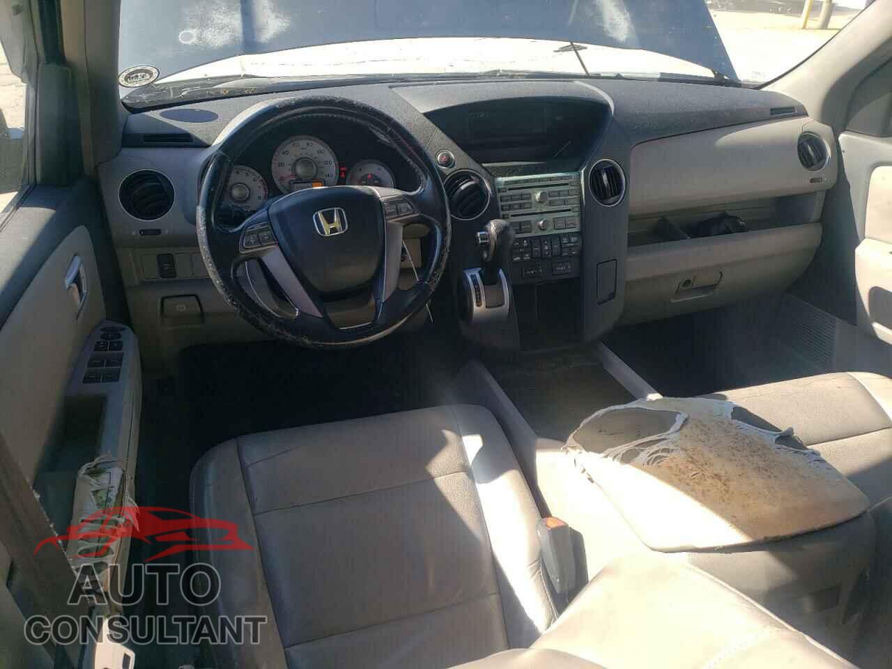 HONDA PILOT 2009 - 5FNYF38629B022575