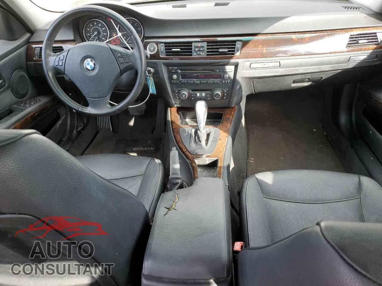 BMW 3 SERIES 2011 - WBAPH7C5XBE461006