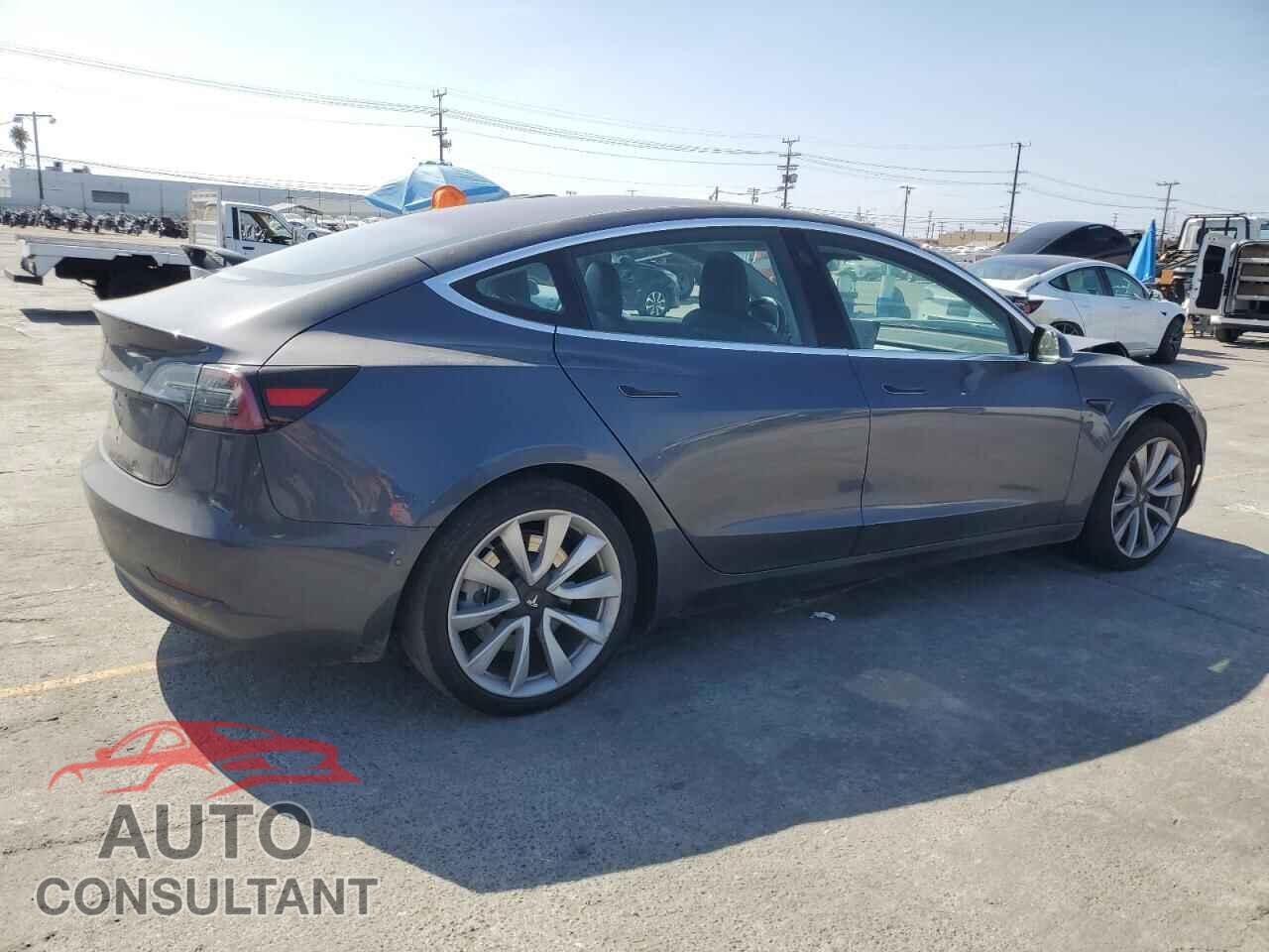 TESLA MODEL 3 2018 - 5YJ3E1EA3JF009462