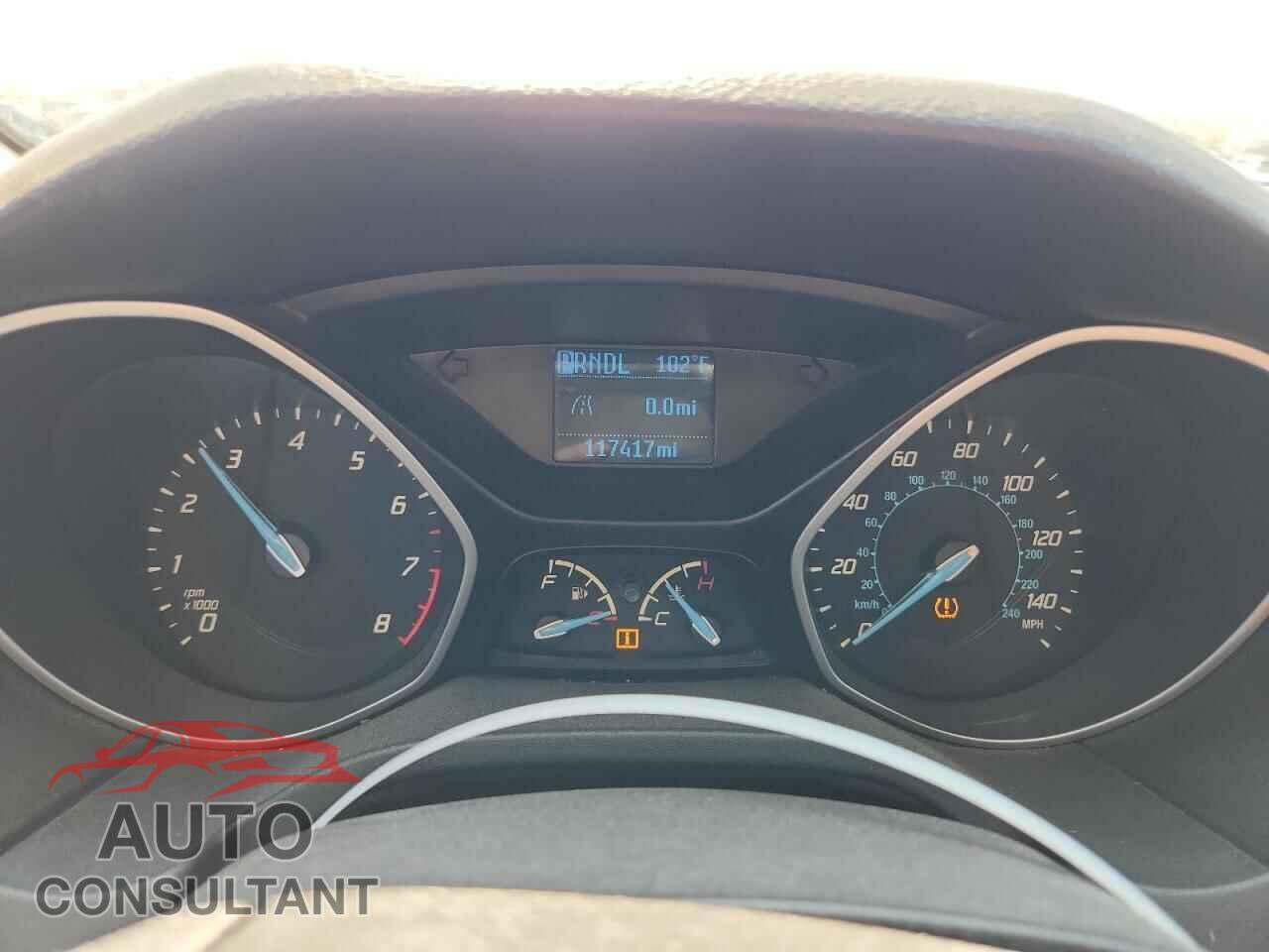 FORD FOCUS 2014 - 1FADP3E20EL155443