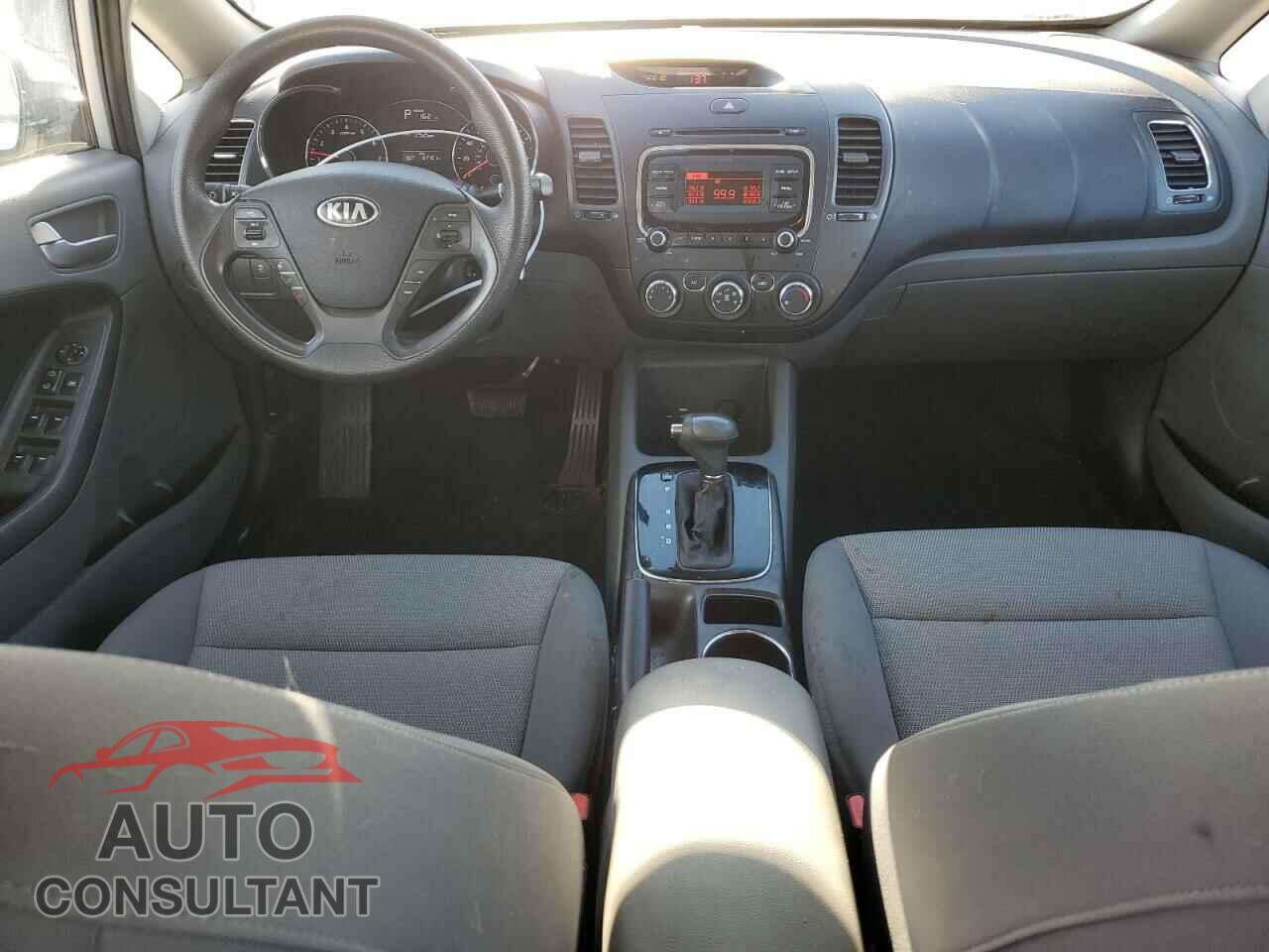 KIA FORTE 2017 - 3KPFK4A76HE089471