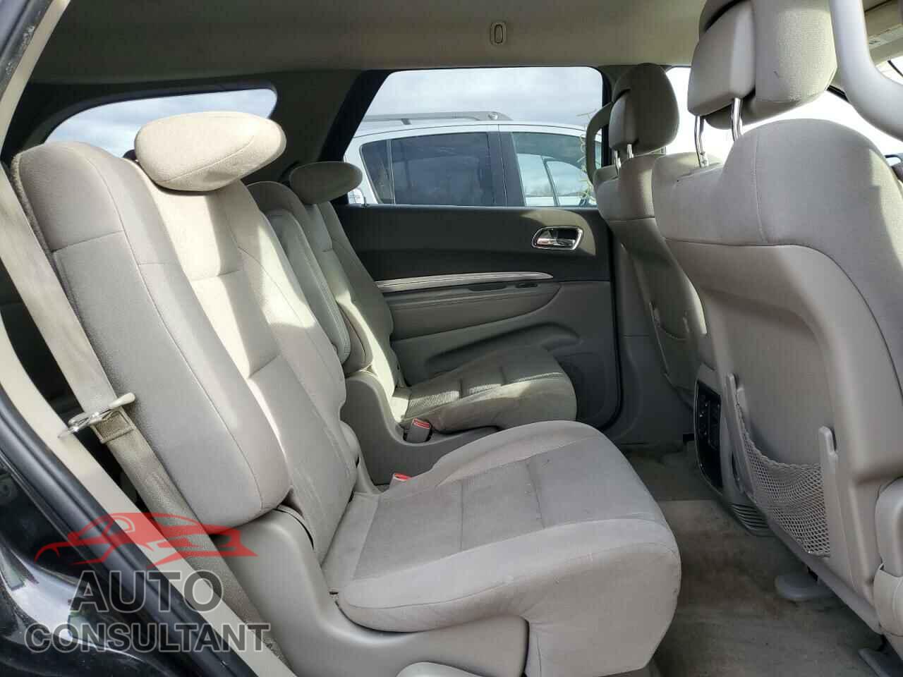 DODGE DURANGO 2013 - 1C4RDJAG8DC670011