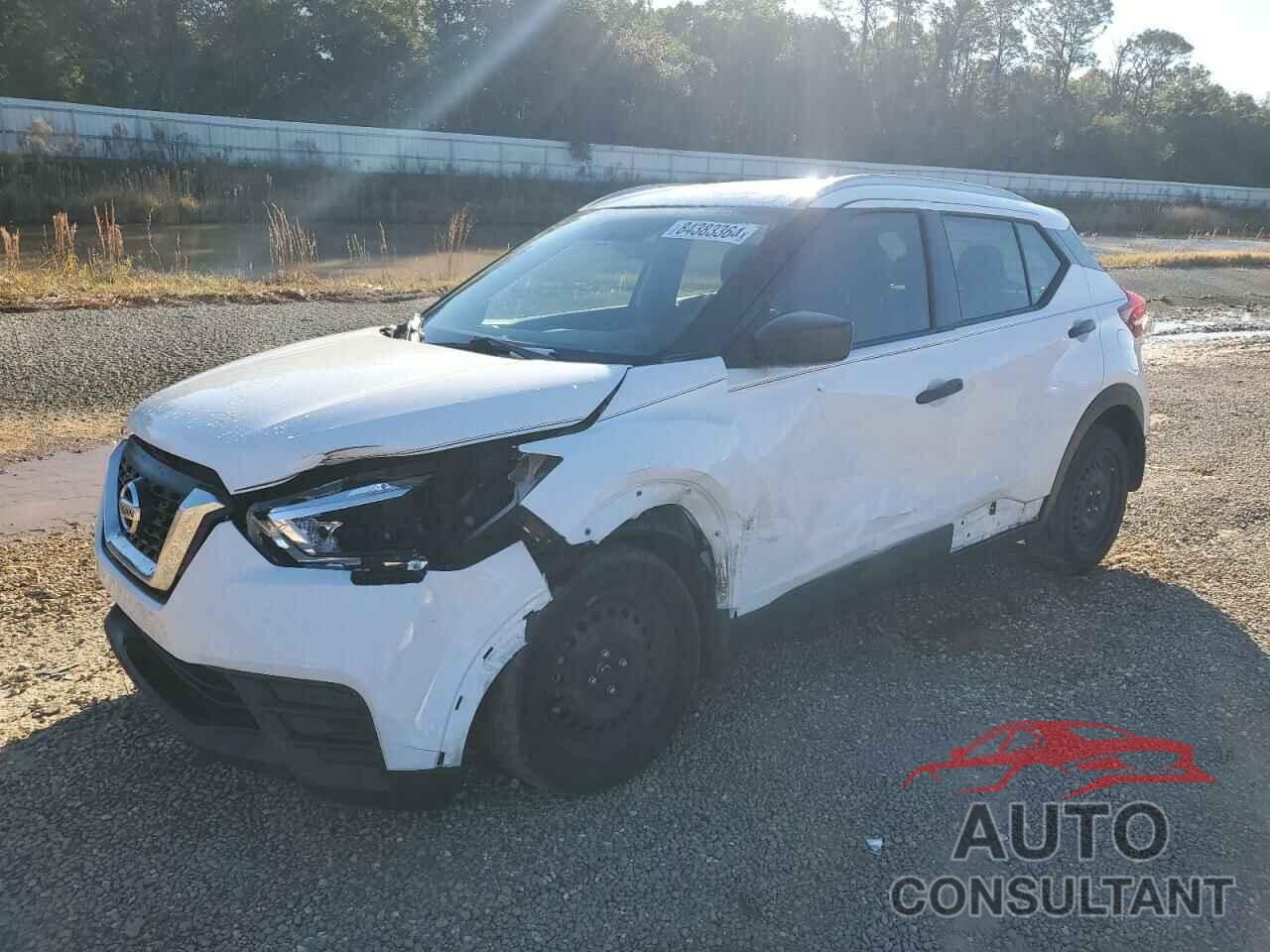 NISSAN KICKS 2018 - 3N1CP5CU8JL542703