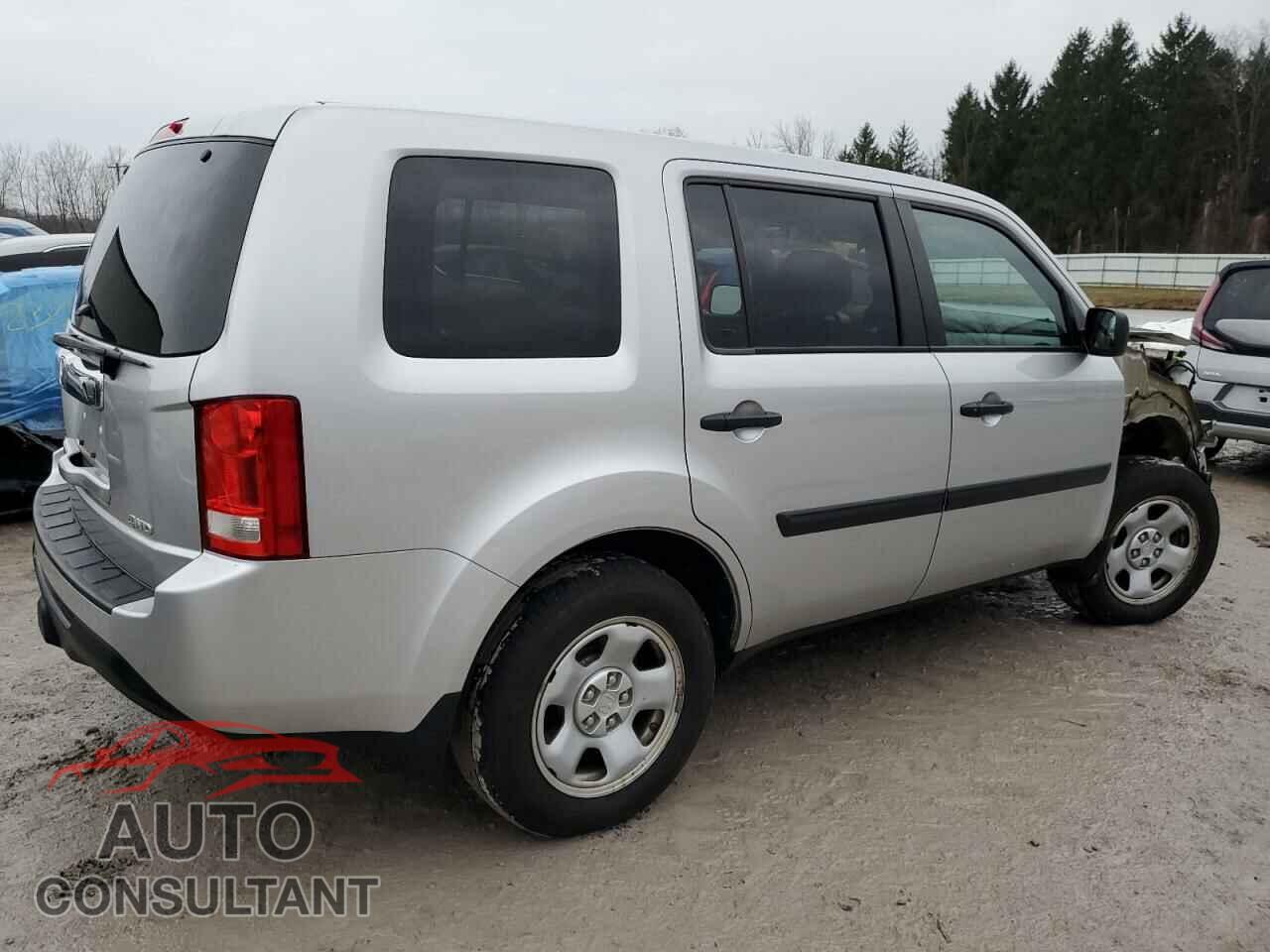 HONDA PILOT 2015 - 5FNYF4H29FB034818