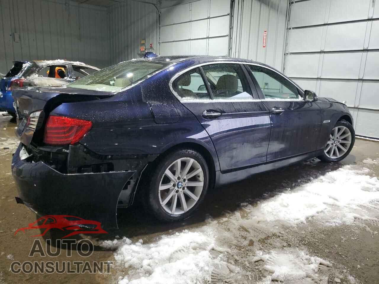 BMW 5 SERIES 2015 - WBA5B3C5XFD547607