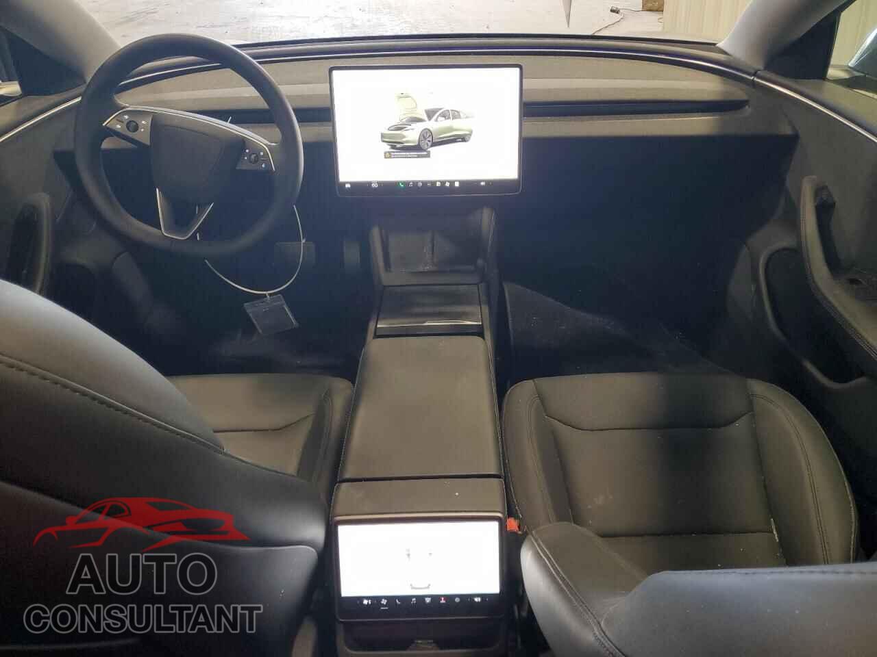 TESLA MODEL 3 2024 - 5YJ3E1EB4RF743564