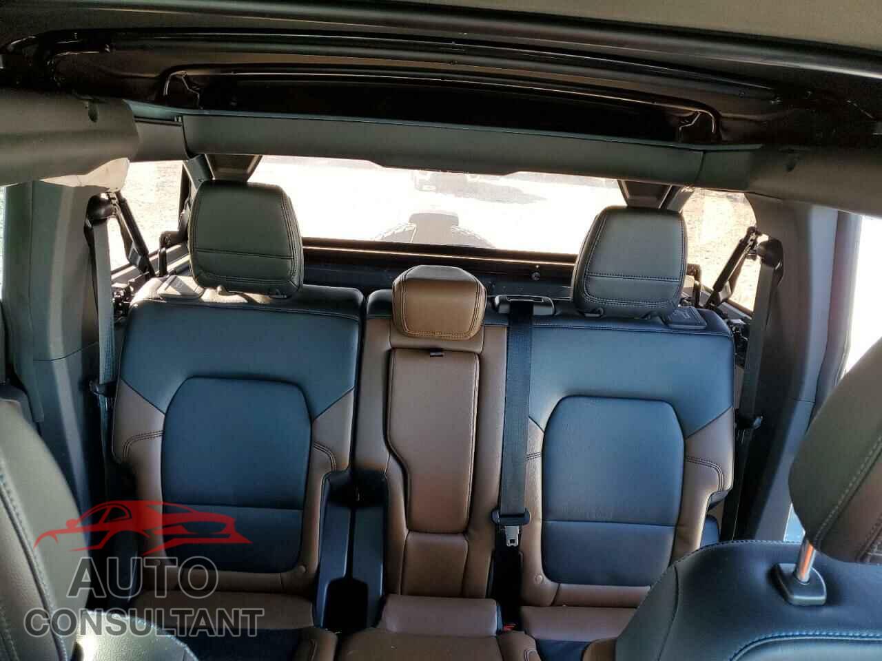 FORD BRONCO 2022 - 1FMDE5DH7NLB59776