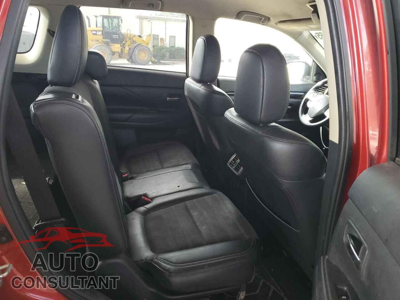 MITSUBISHI OUTLANDER 2019 - JA4AD3A33KZ042917