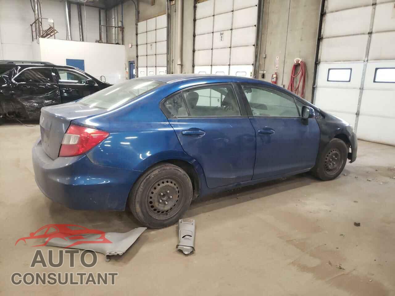 HONDA CIVIC 2012 - 2HGFB2F52CH501556