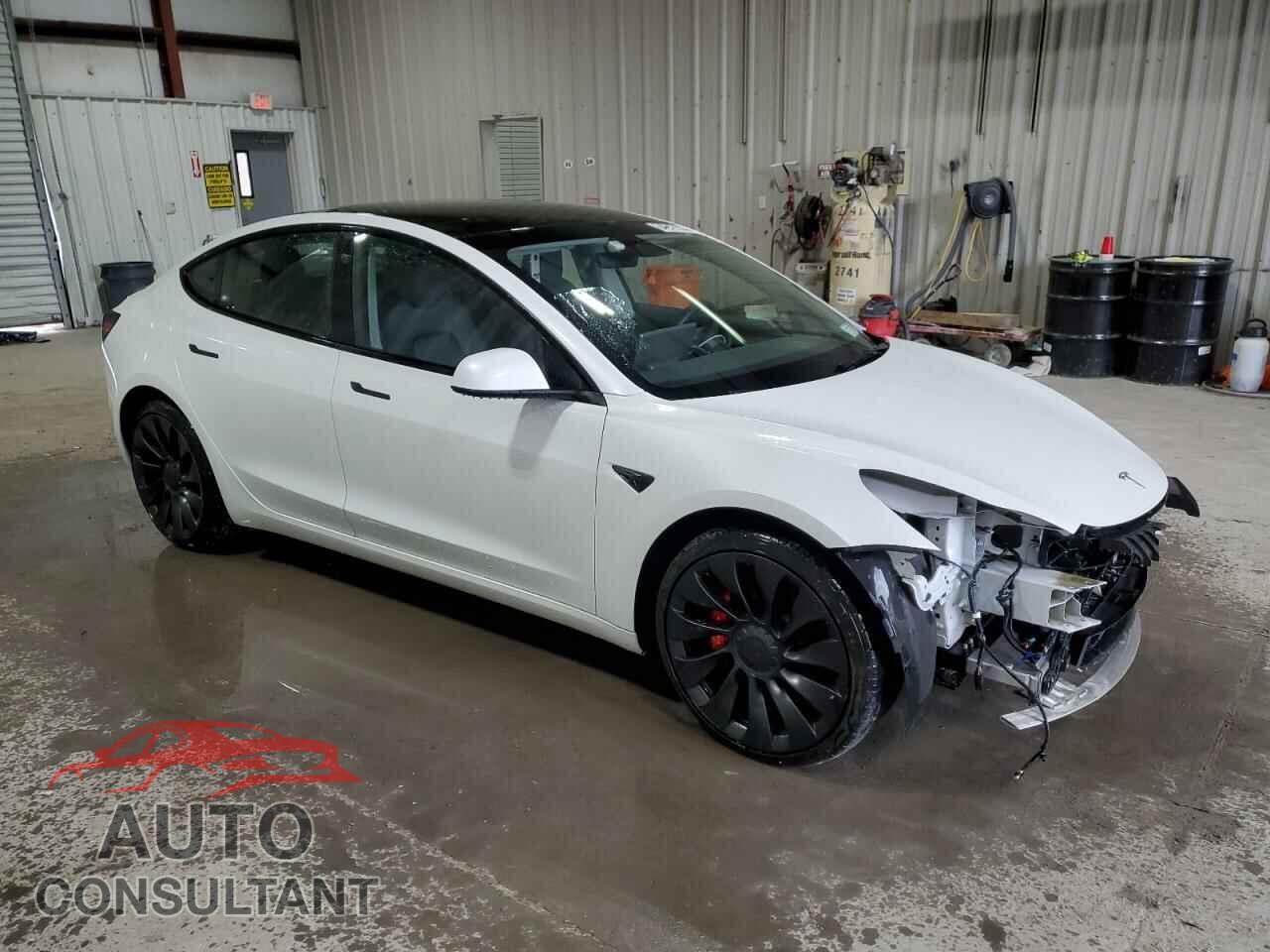 TESLA MODEL 3 2023 - 5YJ3E1EC7PF553098