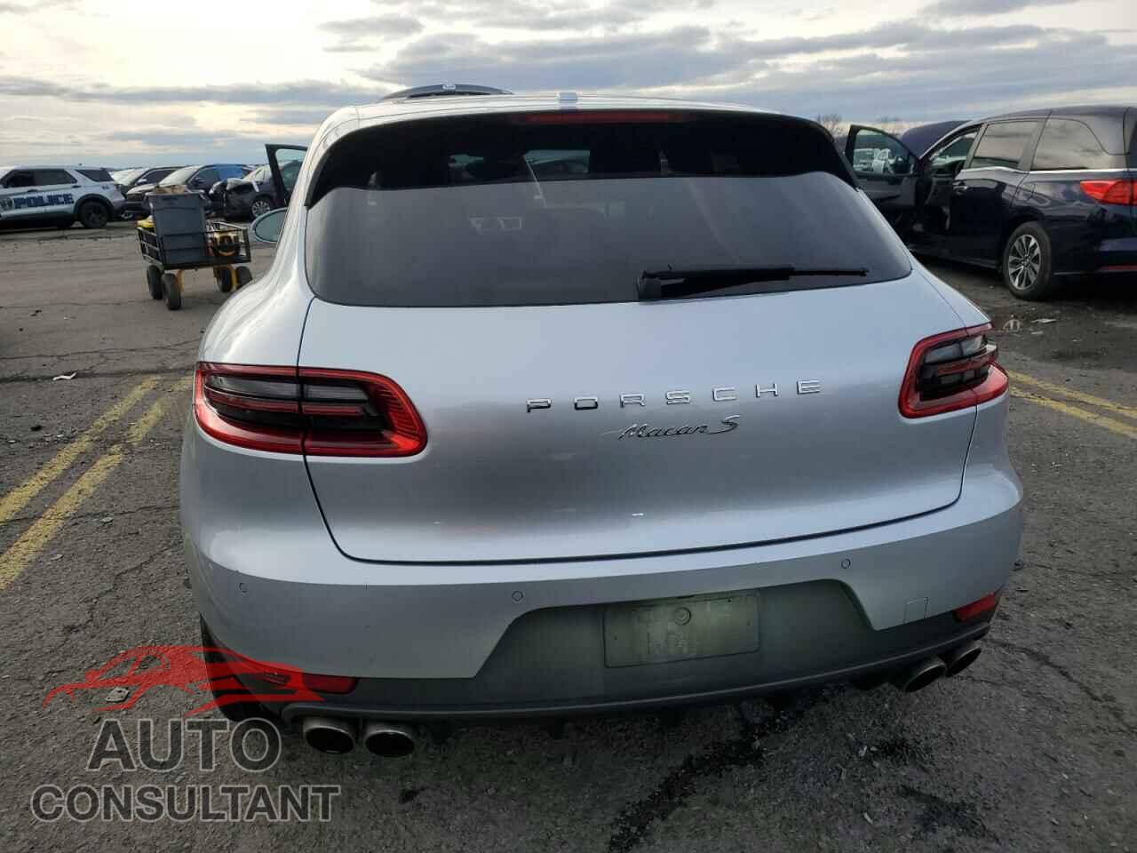 PORSCHE MACAN 2016 - WP1AB2A55GLB53369