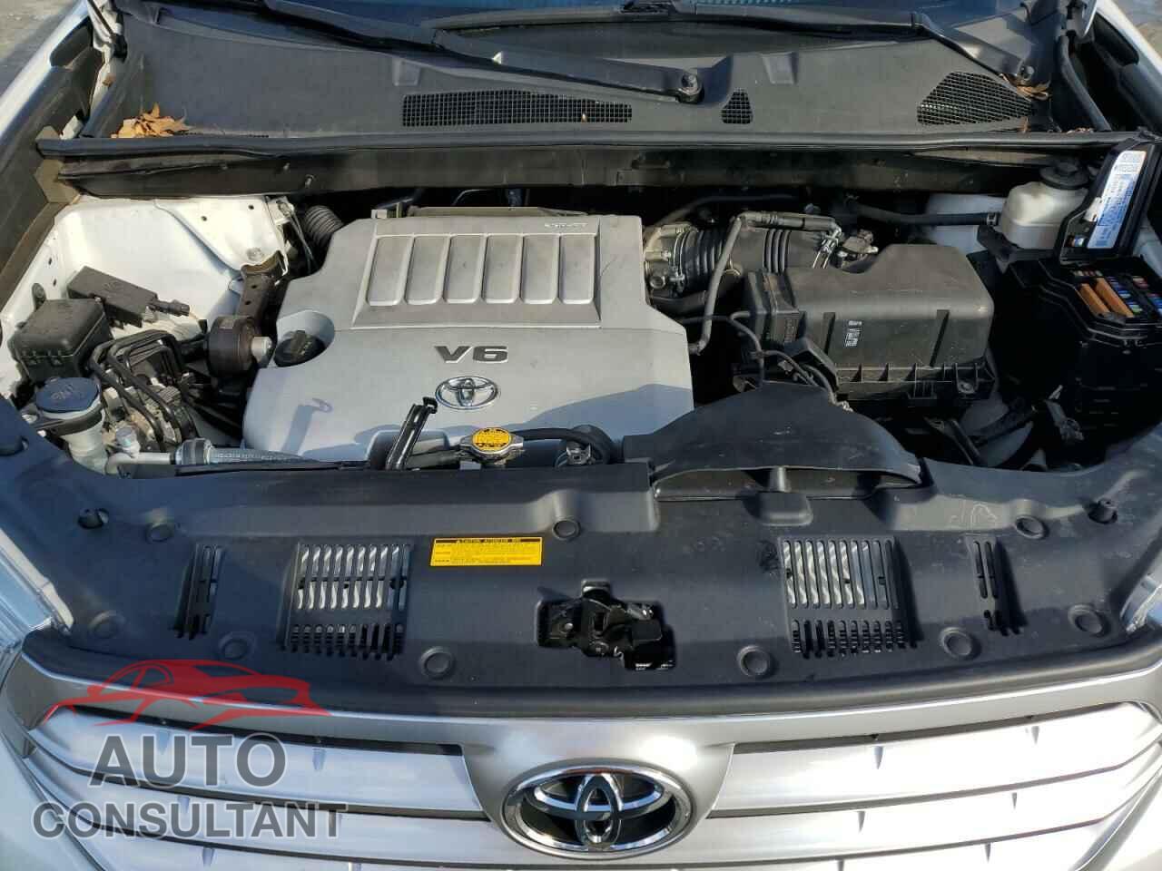 TOYOTA HIGHLANDER 2013 - 5TDYK3EH8DS135923