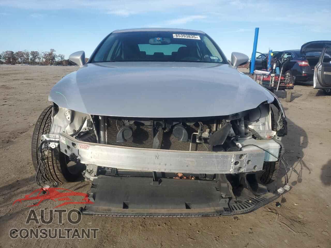 LEXUS IS 2014 - JTHBE1D20E5000598