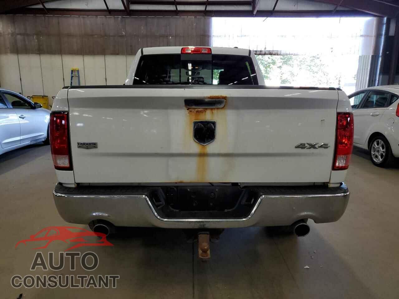 DODGE RAM 1500 2012 - 1C6RD7JT5CS109261