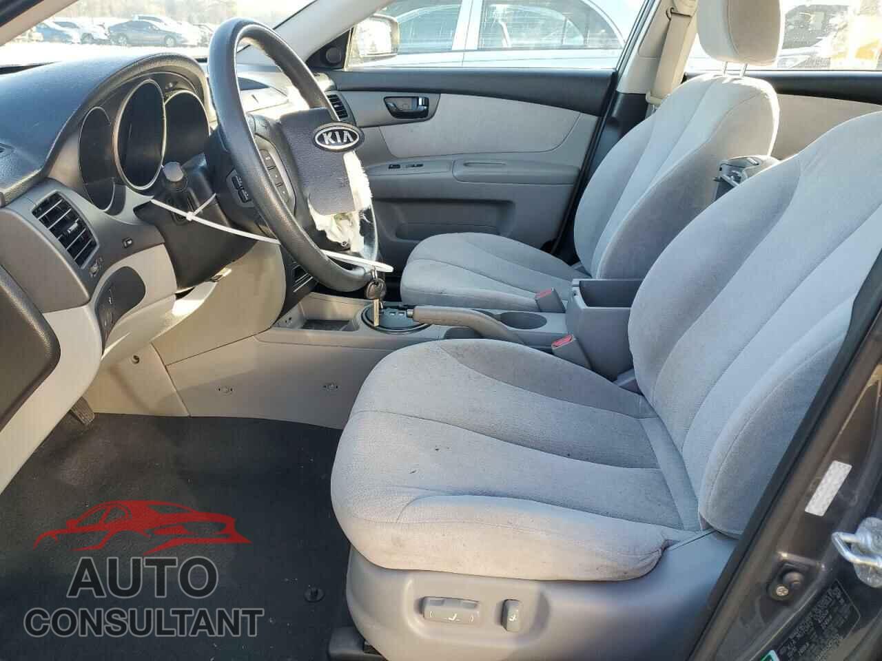 KIA OPTIMA 2010 - KNAGG4A84A5435255