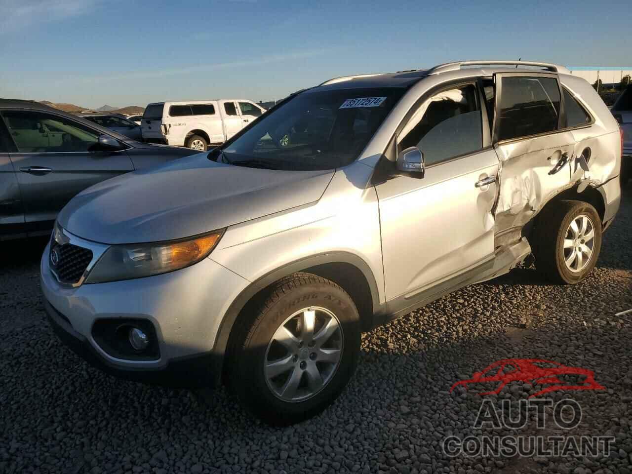 KIA SORENTO 2011 - 5XYKT3A14BG079663