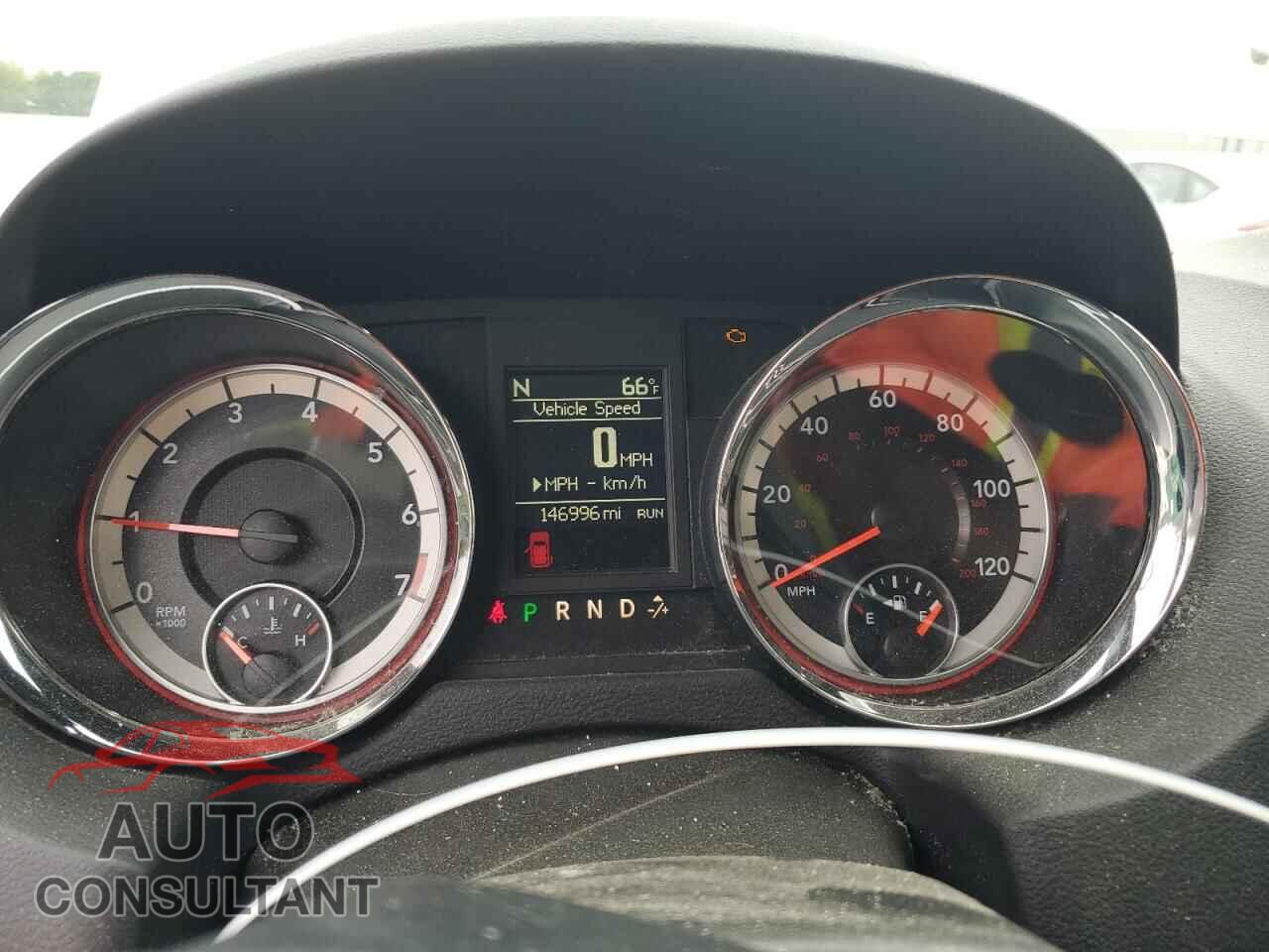 DODGE CARAVAN 2015 - 2C4RDGEG0FR702330