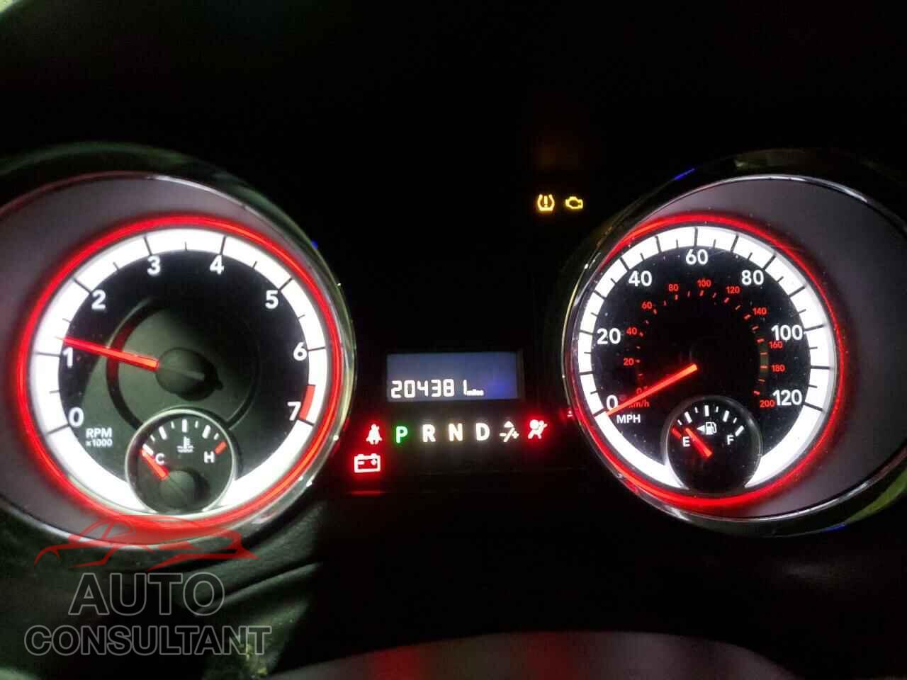 DODGE CARAVAN 2015 - 2C4RDGCG1FR568074