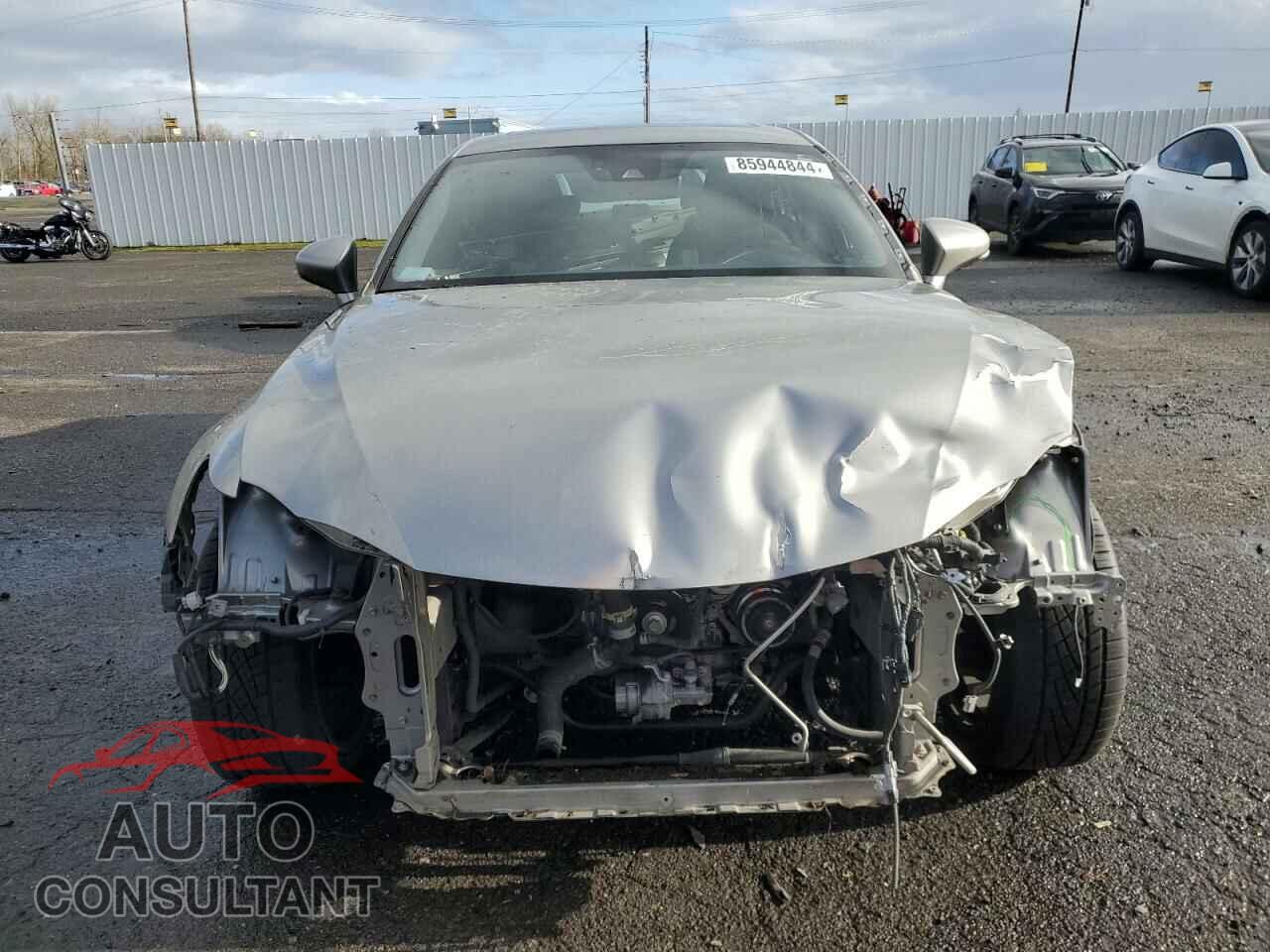 LEXUS IS 2018 - JTHBZ1D23J5033190