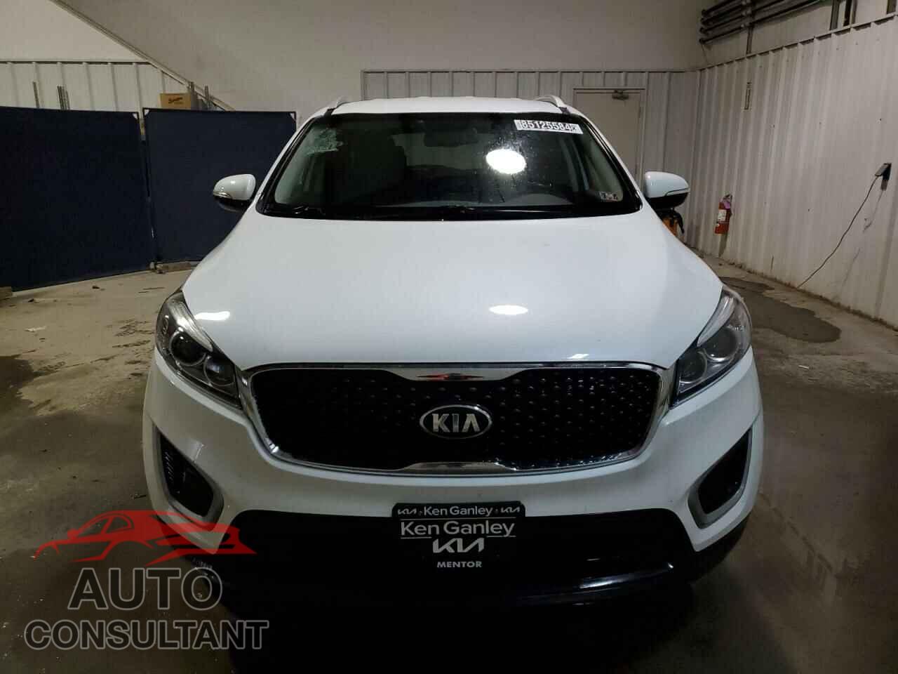 KIA SORENTO 2017 - 5XYPG4A36HG329009