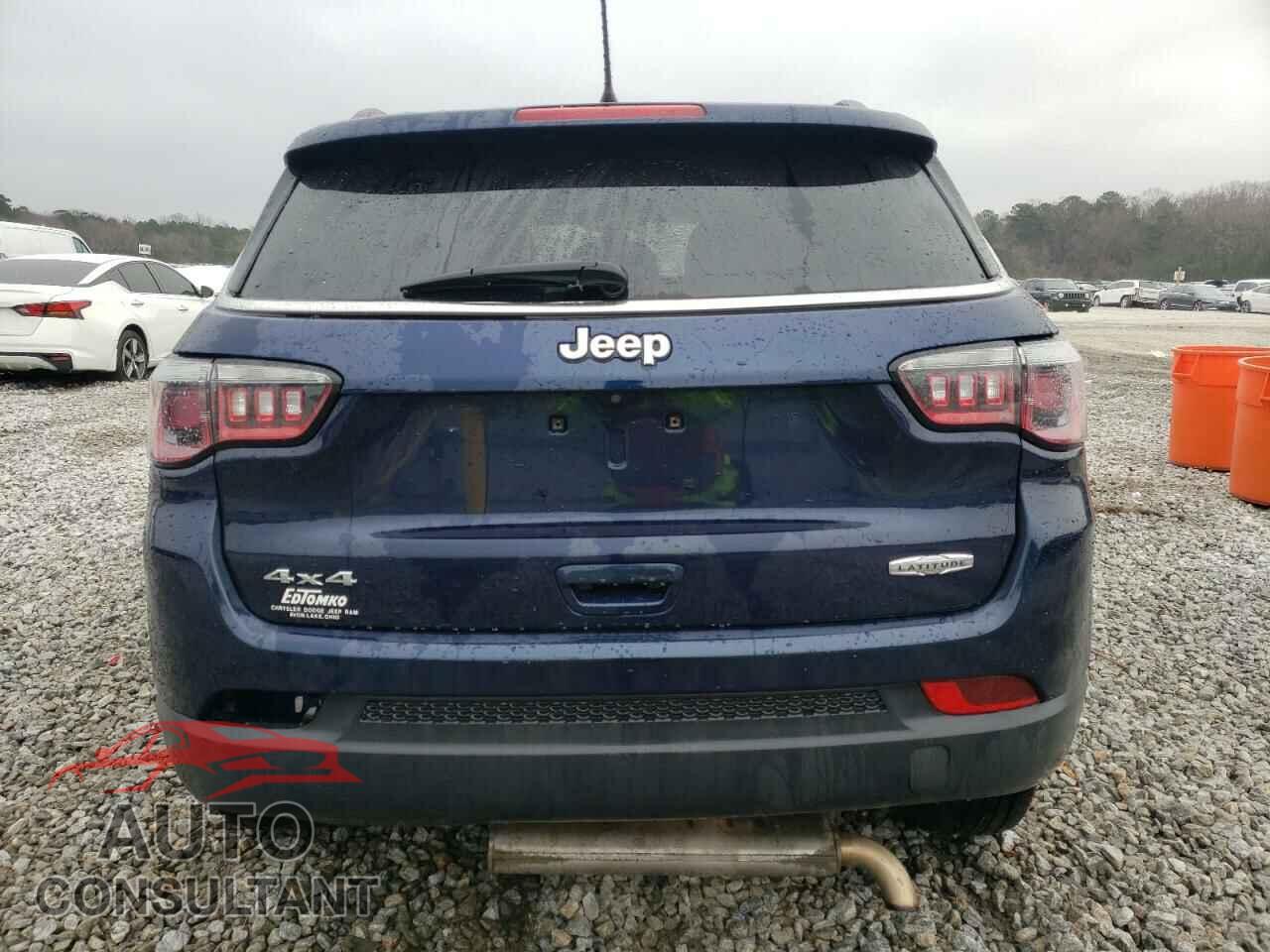 JEEP COMPASS 2018 - 3C4NJDBB2JT153301