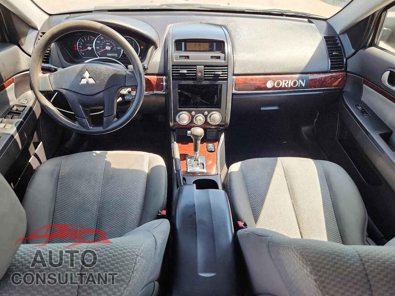 MITSUBISHI GALANT 2011 - 4A32B3FF4BE014485