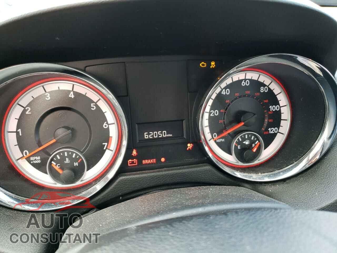 DODGE CARAVAN 2013 - 2C4RDGBG4DR530868