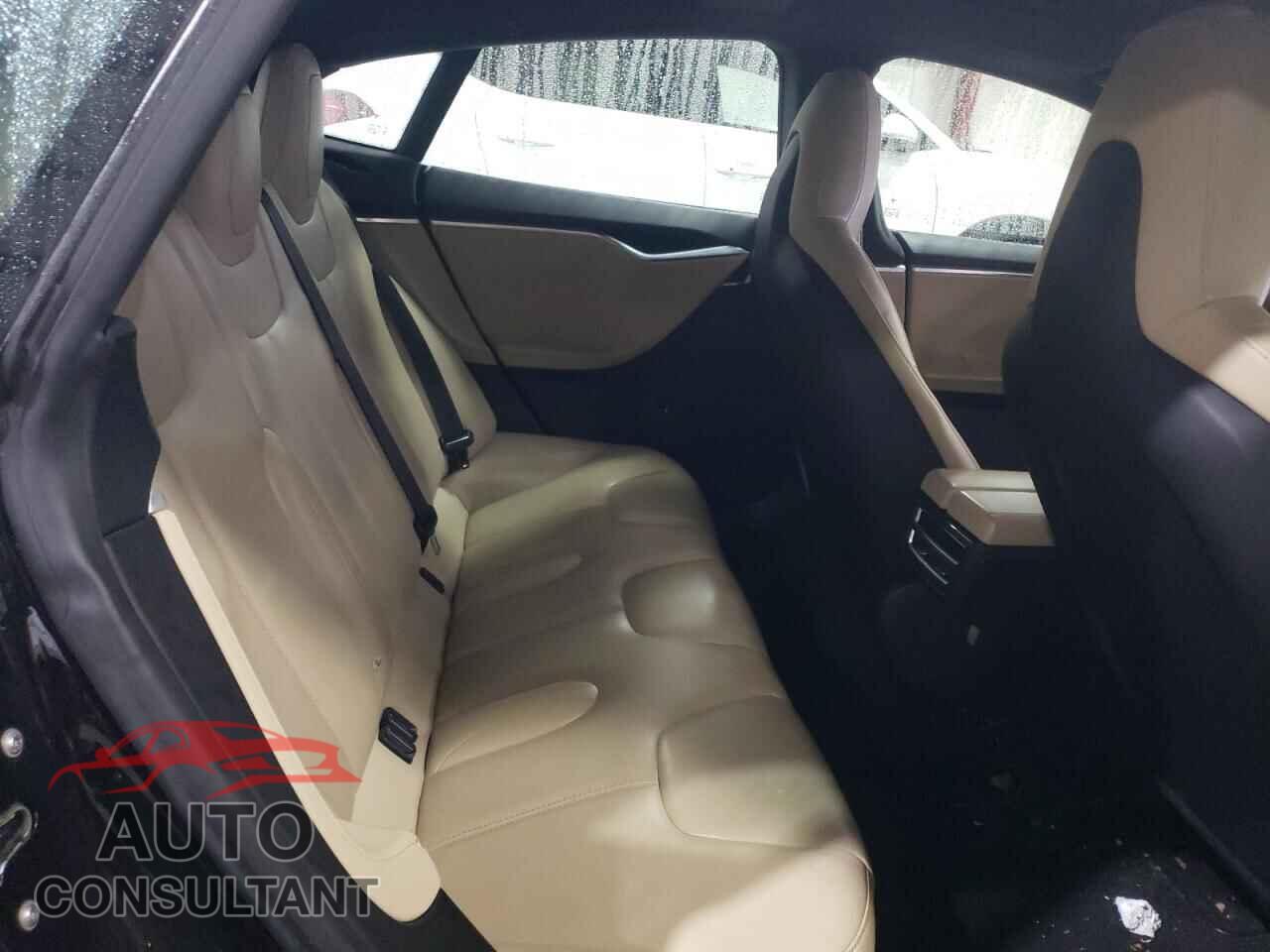 TESLA MODEL S 2015 - 5YJSA1H2XFFP74882