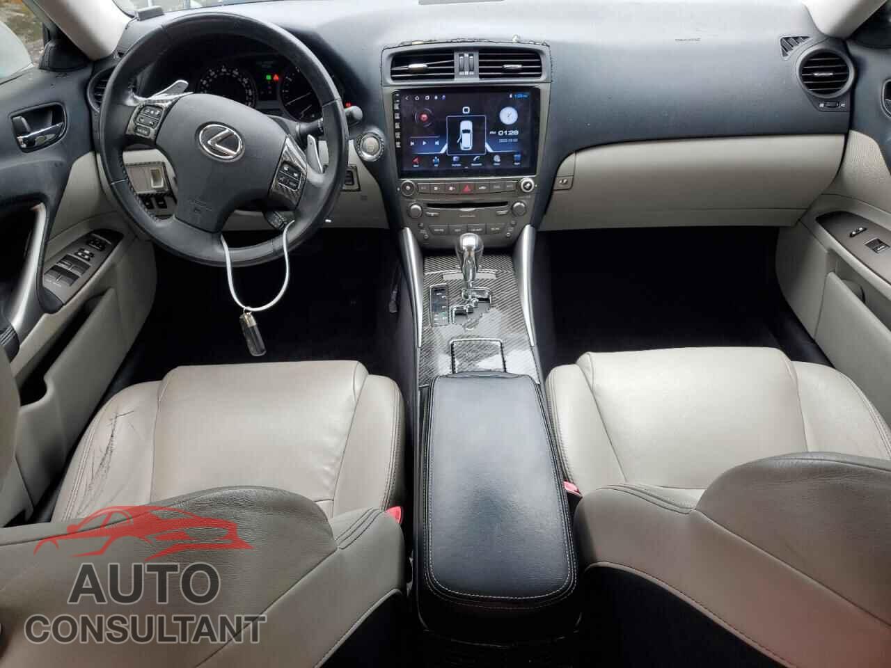 LEXUS IS 2010 - JTHBF5C2XA5120487