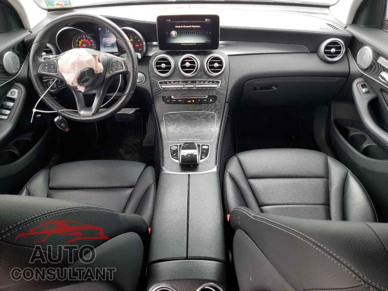 MERCEDES-BENZ GLC-CLASS 2017 - WDC0J4KB1HF246710