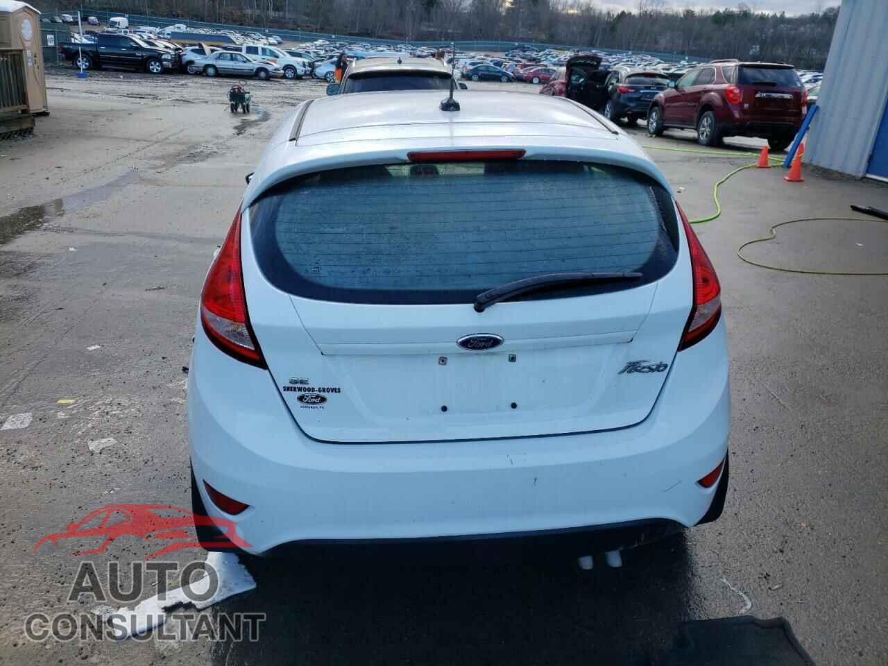 FORD FIESTA 2012 - 3FADP4EJ8CM104586