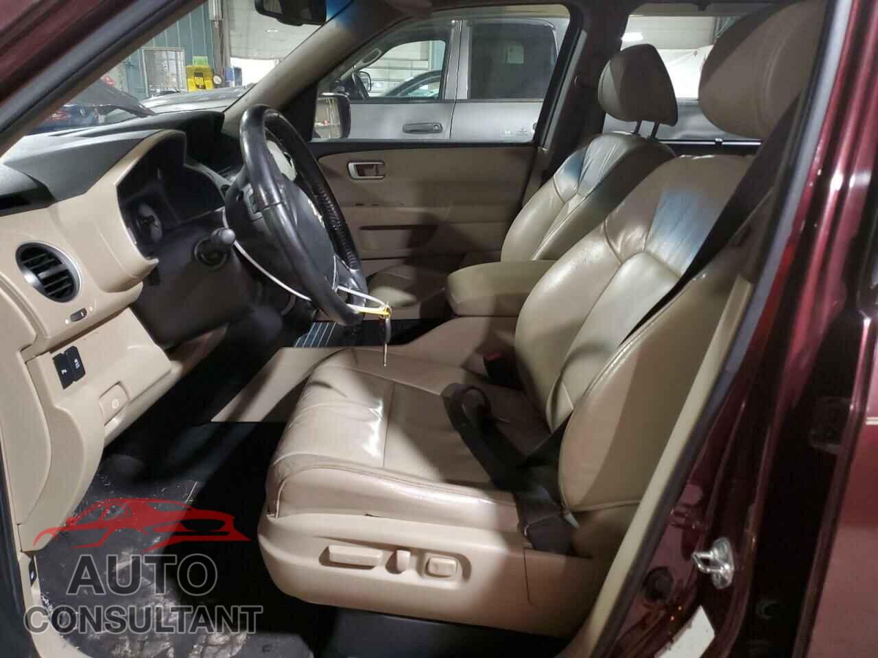 HONDA PILOT 2012 - 5FNYF3H92CB017460