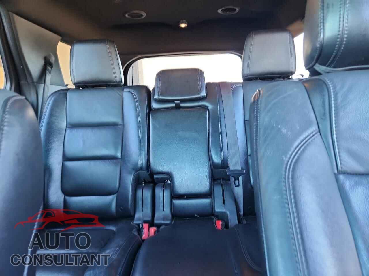 FORD EXPLORER 2011 - 1FMHK8F80BGA55840