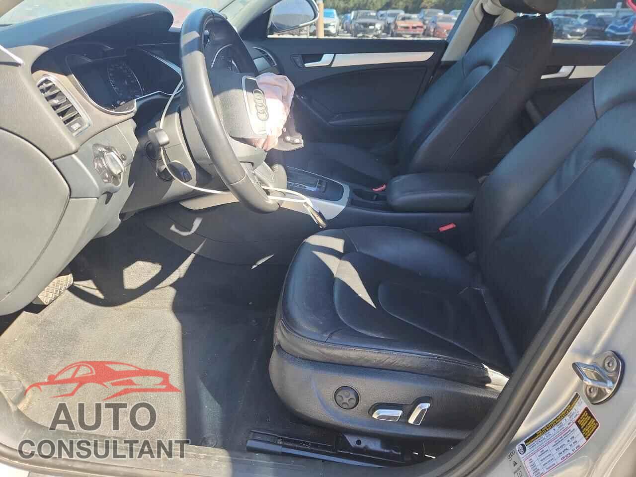 AUDI A4 2014 - WAUAFAFL4EN043676