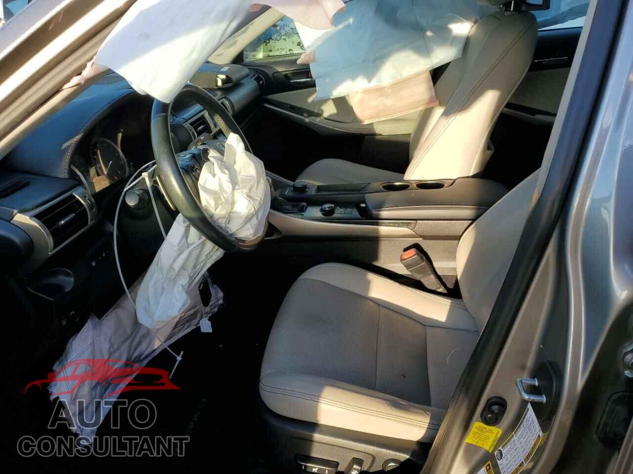 LEXUS IS 2014 - JTHBF1D29E5040384