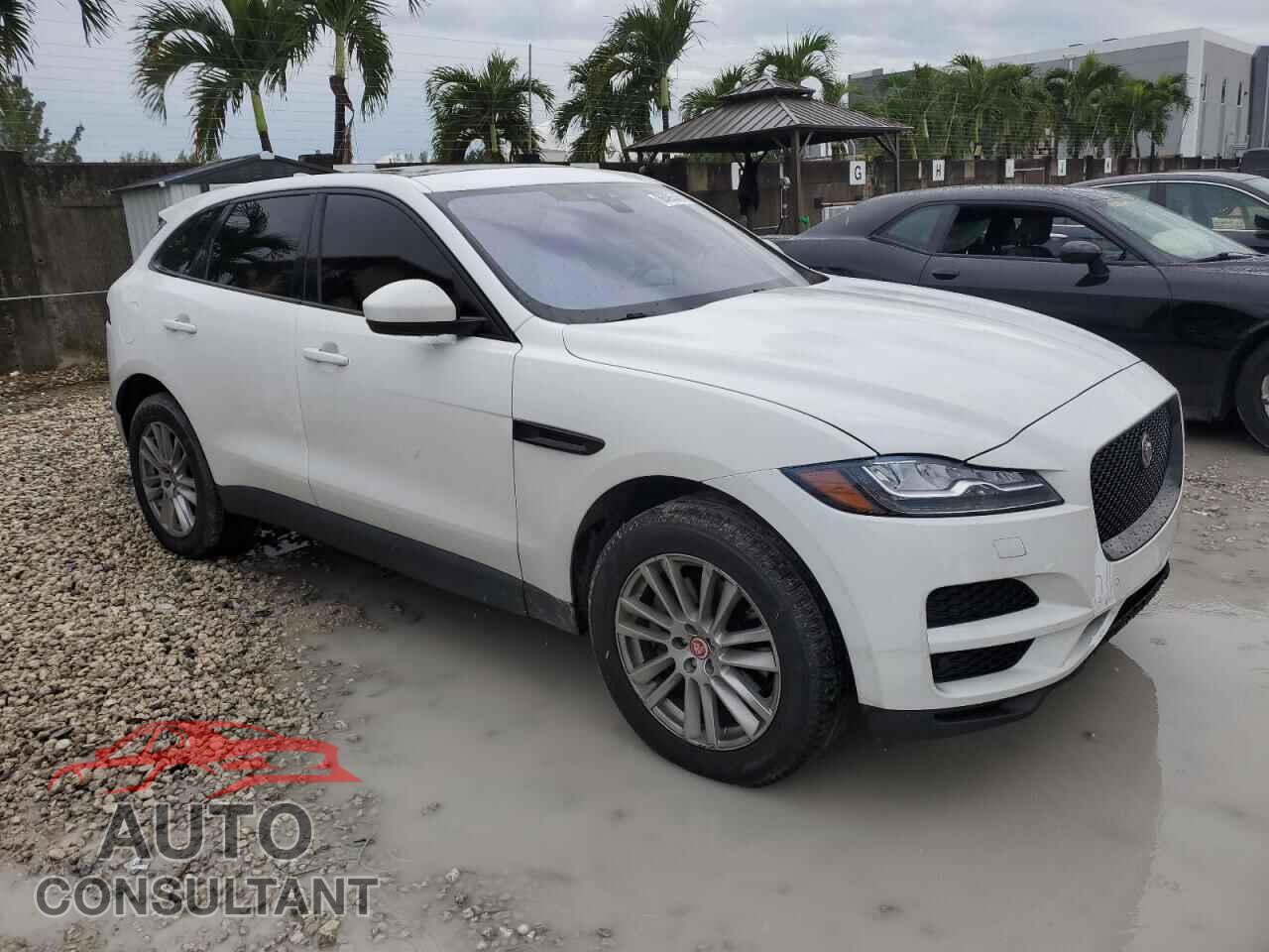 JAGUAR F-PACE 2017 - SADCK2BVXHA896703