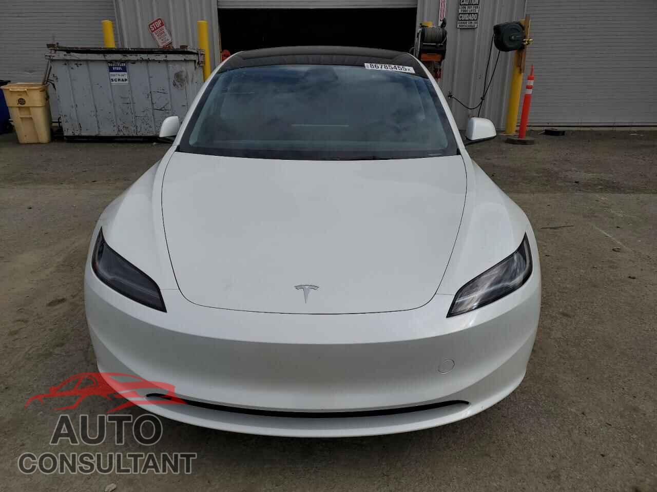 TESLA MODEL 3 2025 - 5YJ3E1EA8SF022189