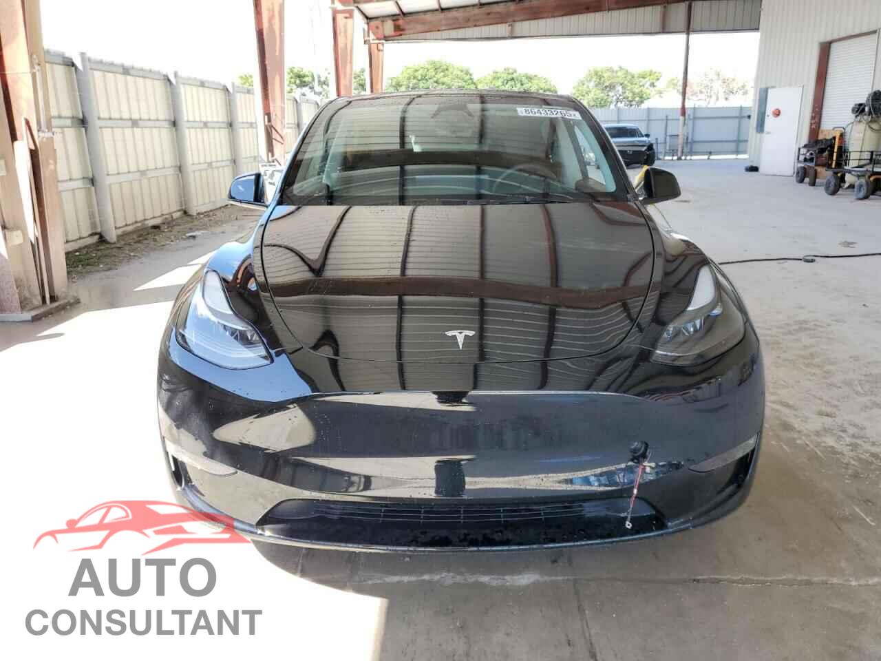 TESLA MODEL Y 2024 - 7SAYGAEE2RF212375
