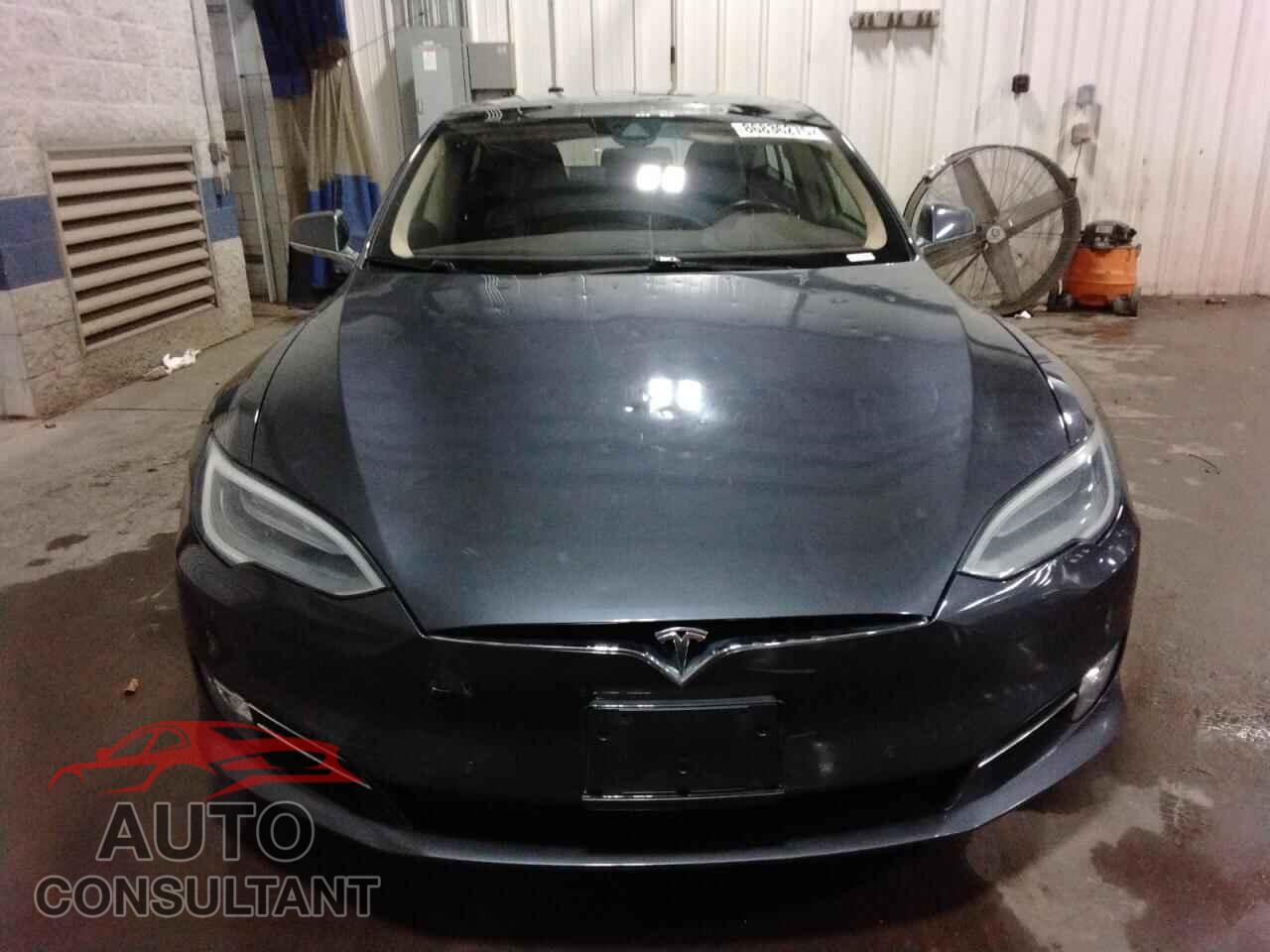 TESLA MODEL S 2016 - 5YJSA1E2XGF157875