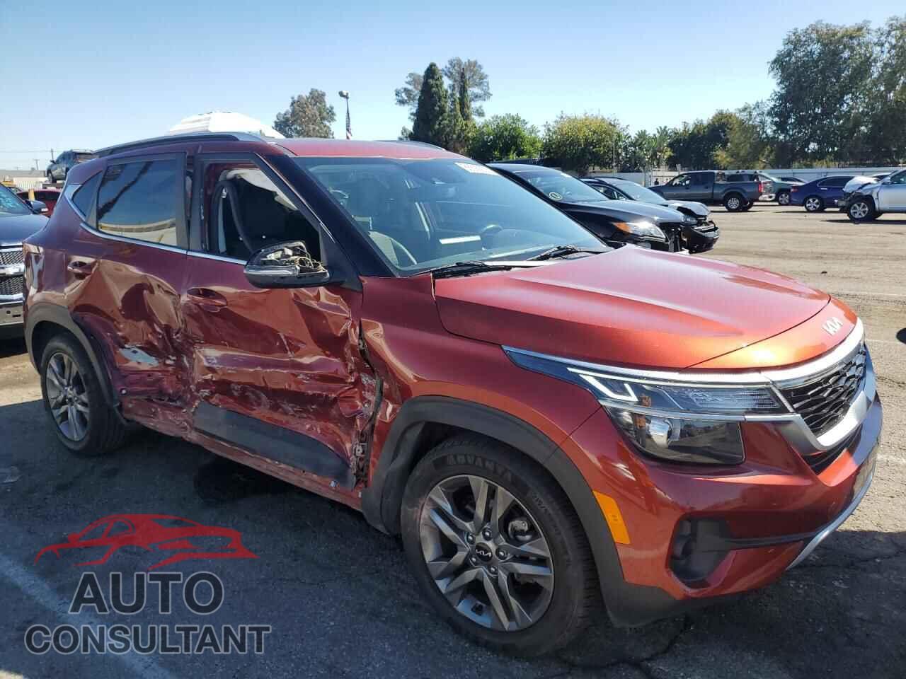 KIA SELTOS 2022 - KNDEU2AA7N7313459
