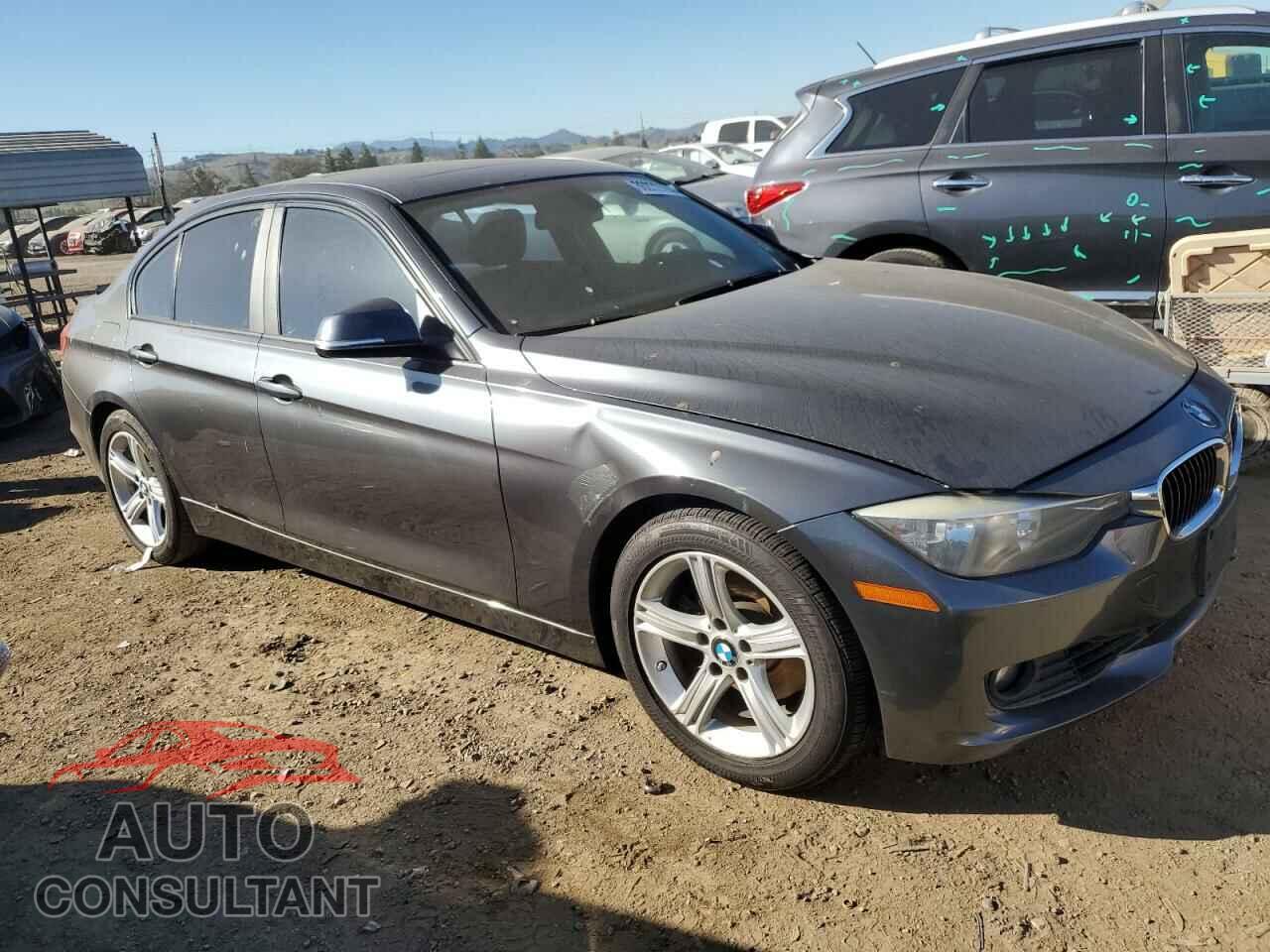 BMW 3 SERIES 2014 - WBA3C1C58EK105802